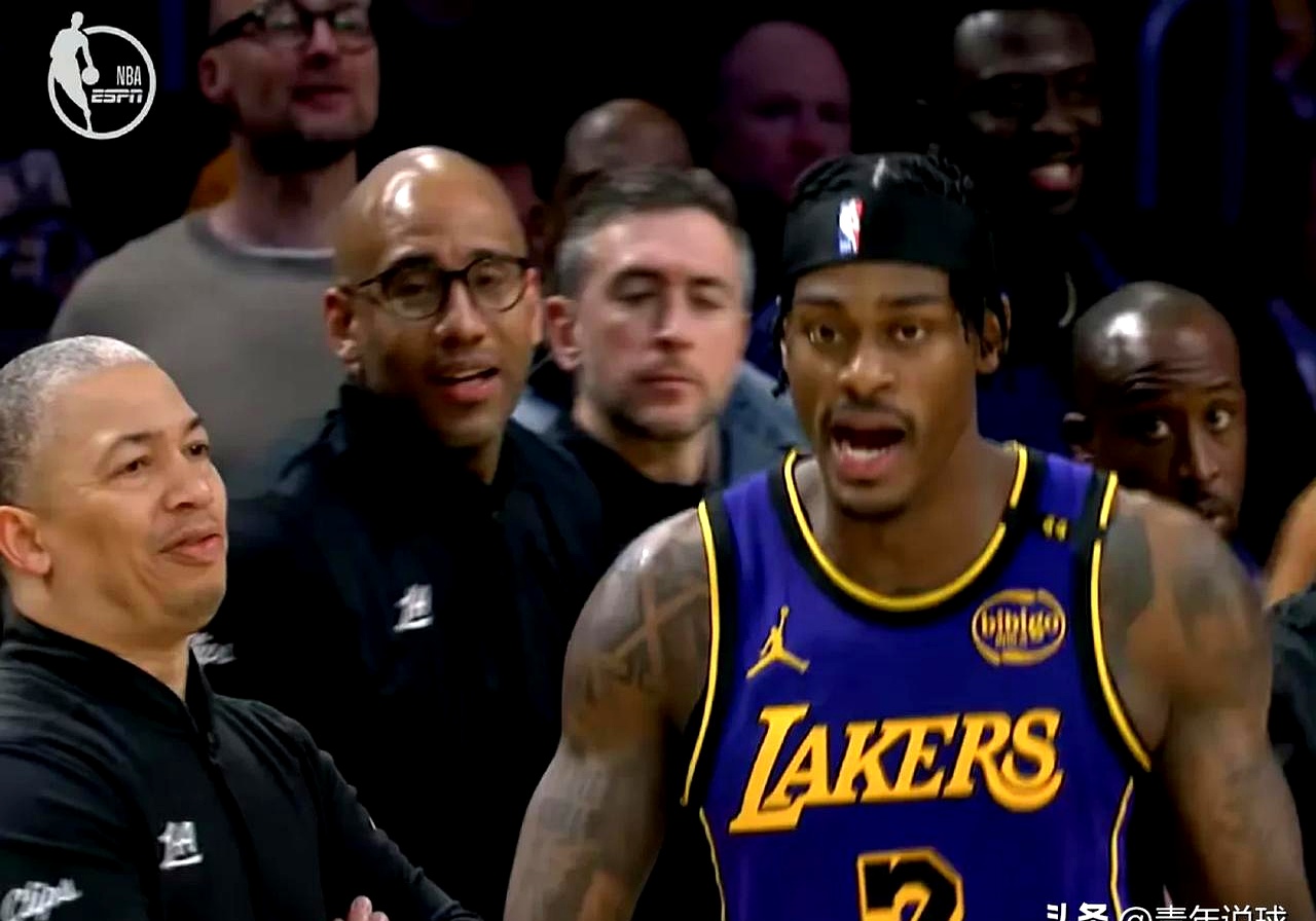 NBA比赛场上火药味十足，一场对决激动人心！的简单介绍